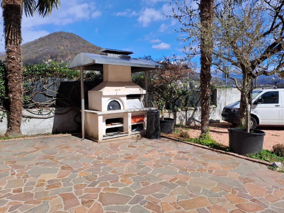 Villa Aida Lake View لافينا بونتي تريسا المظهر الخارجي الصورة